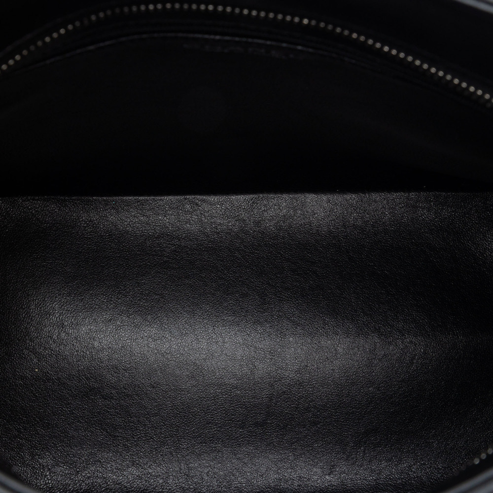 Pre-Loved Chanel Lambskin Medallion Tote - Picture 4 of 7